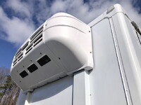 いすゞフォワード冷凍車（冷蔵車）中型（4t）[写真09]