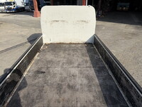 いすゞエルフ平ボディ小型（2t・3t）[写真11]