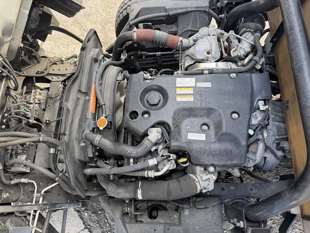 いすゞエルフ平ボディ小型（2t・3t）[写真15]