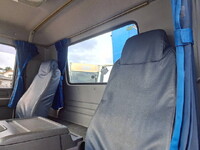 いすゞフォワードセーフティクレーン3段中型（4t）[写真22]