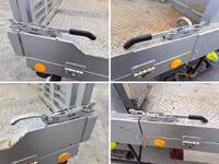 いすゞフォワードセーフティクレーン3段中型（4t）[写真37]