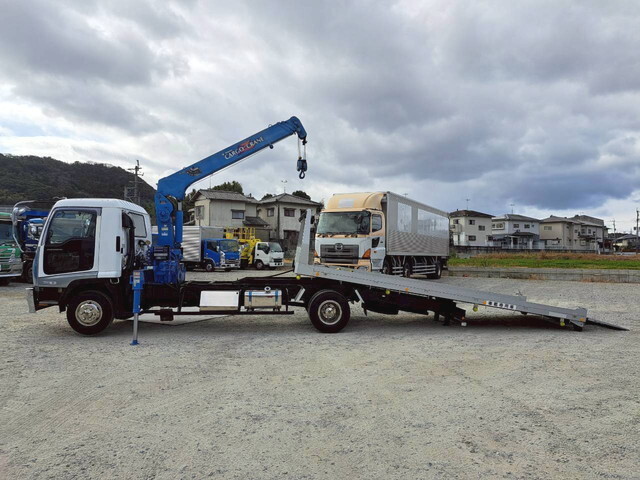 いすゞフォワードセーフティクレーン3段中型（4t）[写真07]