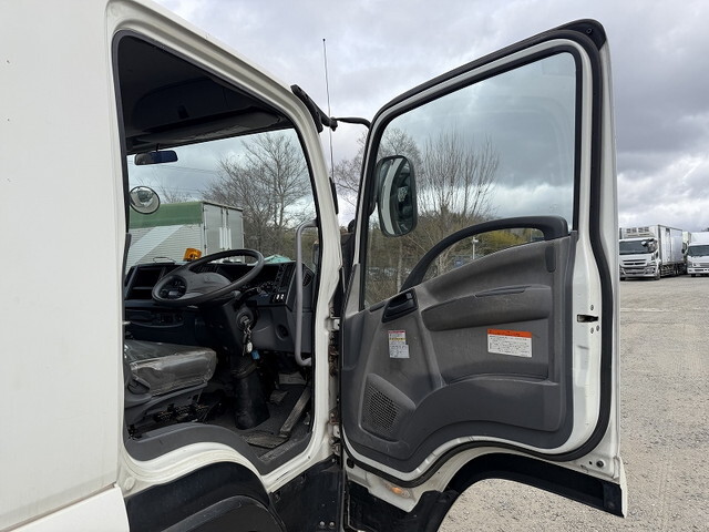 いすゞフォワードクレーン4段中型（4t）[写真30]