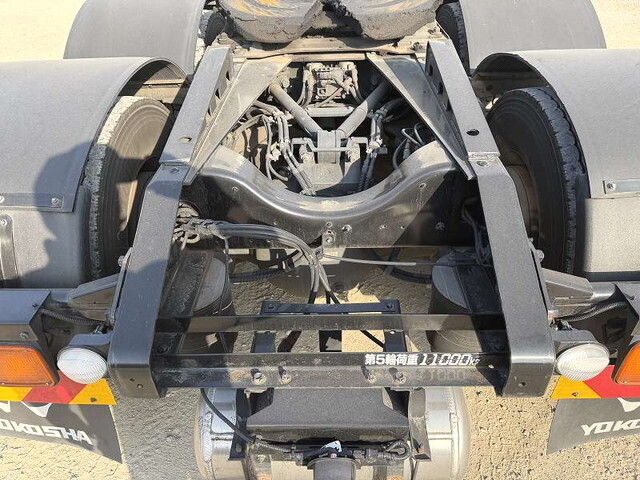 いすゞギガトレーラーヘッド（トラクターヘッド）大型（10t）[写真22]