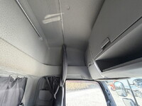 いすゞギガトレーラーヘッド（トラクターヘッド）大型（10t）[写真40]