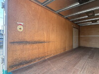 いすゞエルフアルミバン小型（2t・3t）[写真25]