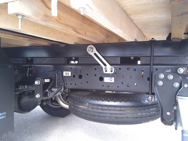 いすゞエルフクレーン5段小型（2t・3t）[写真12]