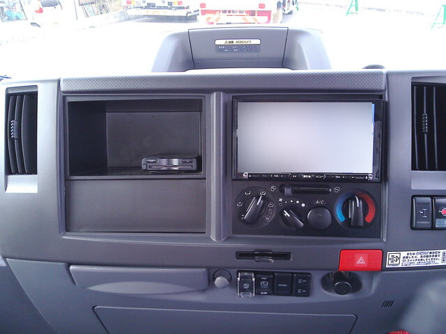 いすゞエルフクレーン5段小型（2t・3t）[写真27]