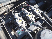 日野レンジャーセーフティローダー小型（2t・3t）[写真16]