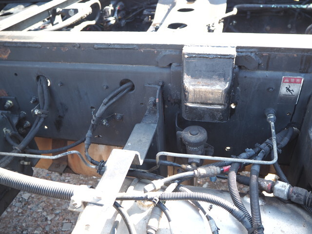 日野レンジャーセーフティローダー小型（2t・3t）[写真16]