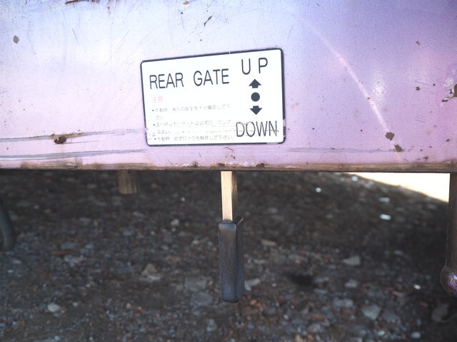 日野レンジャーセーフティローダー小型（2t・3t）[写真23]