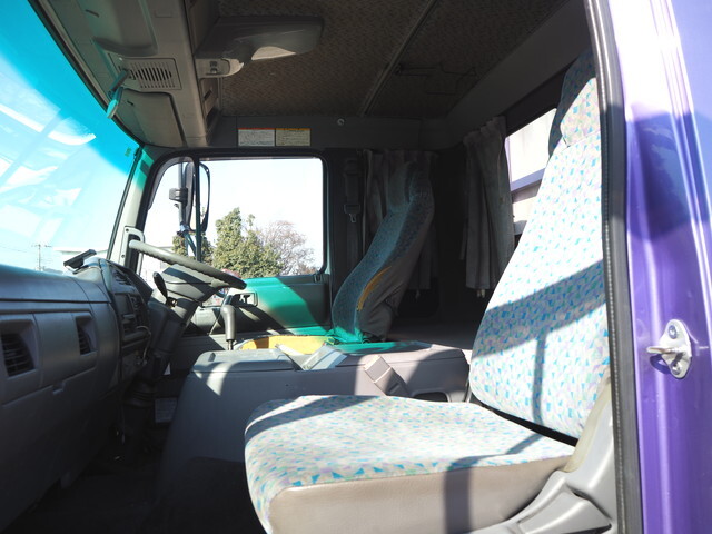 日野レンジャーセーフティローダー小型（2t・3t）[写真33]