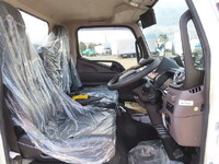 三菱ふそうキャンターコンテナ専用車小型（2t・3t）[写真17]