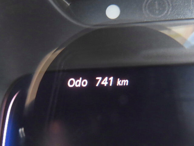 三菱ふそうキャンターコンテナ専用車小型（2t・3t）[写真37]