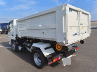 三菱ふそうキャンターコンテナ専用車小型（2t・3t）[写真06]