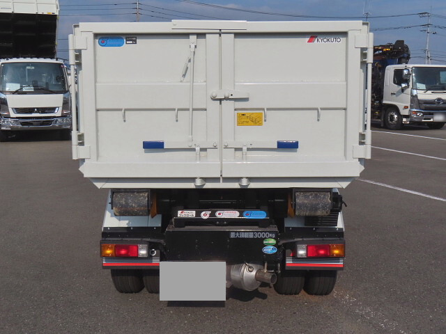 三菱ふそうキャンターコンテナ専用車小型（2t・3t）[写真06]