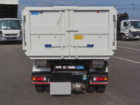 三菱ふそうキャンターコンテナ専用車小型（2t・3t）[写真07]