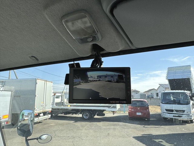 三菱ふそうキャンターダンプ・クレーン付小型（2t・3t）[写真30]