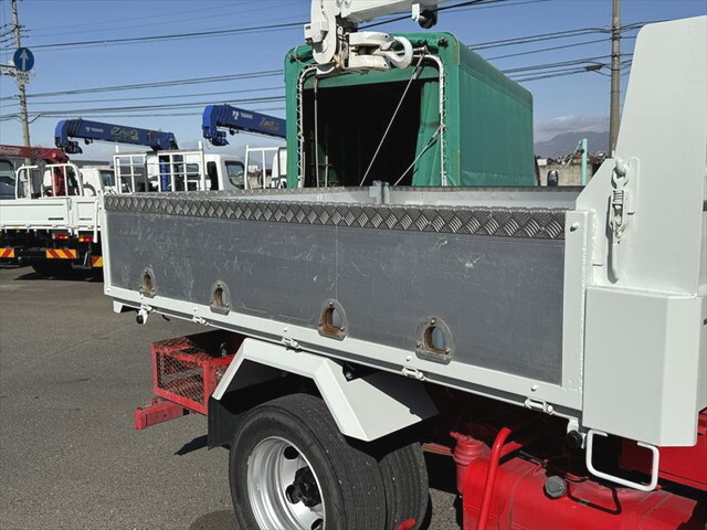 三菱ふそうキャンターダンプ・クレーン付小型（2t・3t）[写真09]