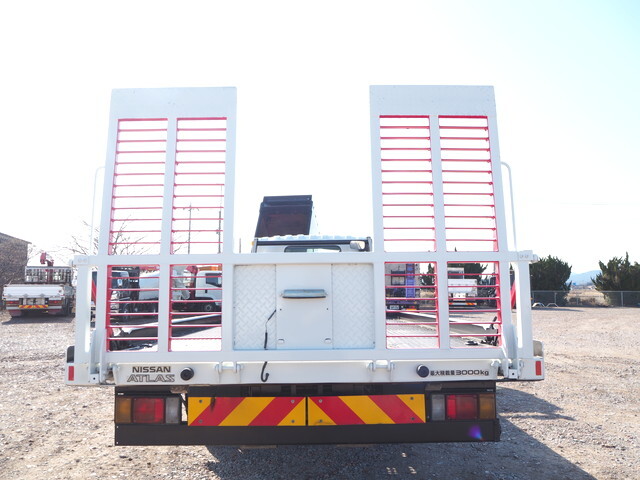 日産アトラスセーフティローダー小型（2t・3t）[写真09]
