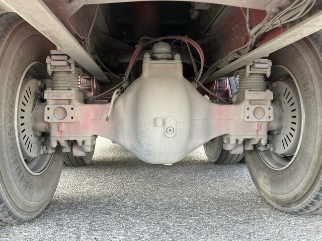 UDトラックスクオンダンプ大型（10t）[写真29]