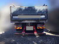 UDトラックスクオンダンプ大型（10t）[写真02]