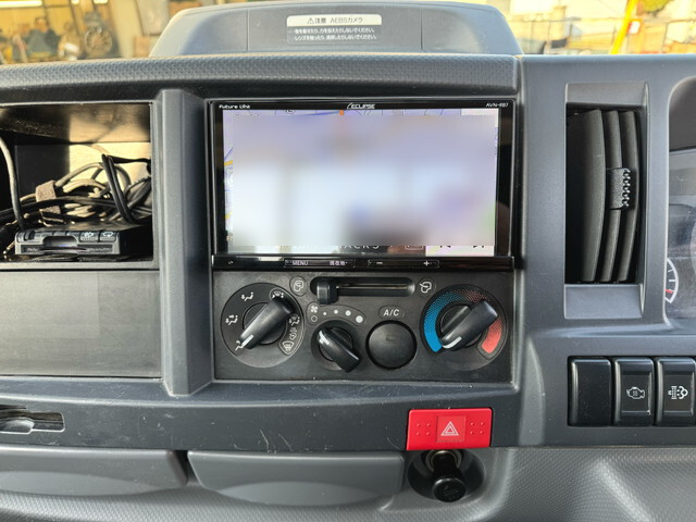 いすゞエルフ平ボディ小型（2t・3t）[写真19]