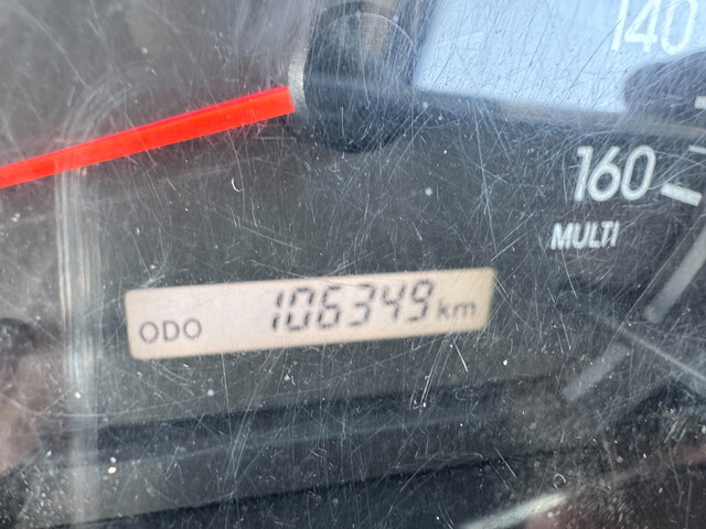 いすゞエルフ平ボディ小型（2t・3t）[写真21]