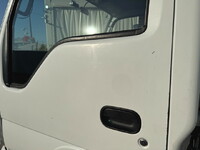 いすゞエルフ平ボディ小型（2t・3t）[写真26]