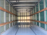 日野デュトロアルミバン小型（2t・3t）[写真13]