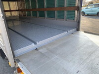 日野デュトロアルミバン小型（2t・3t）[写真15]