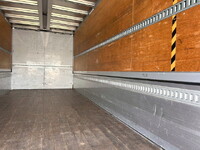 日野レンジャーアルミウイング中型（4t）[写真12]