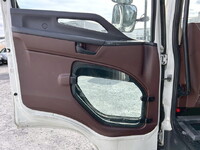 日野レンジャーアルミウイング中型（4t）[写真17]