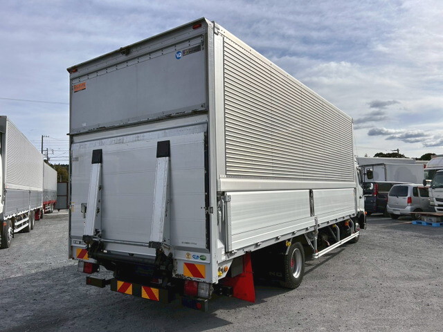 日野レンジャーアルミウイング中型（4t）[写真02]