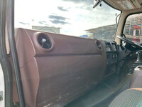 日野レンジャーアルミウイング中型（4t）[写真22]