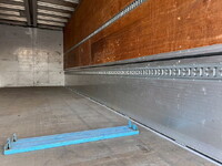 日野レンジャーアルミウイング中型（4t）[写真16]