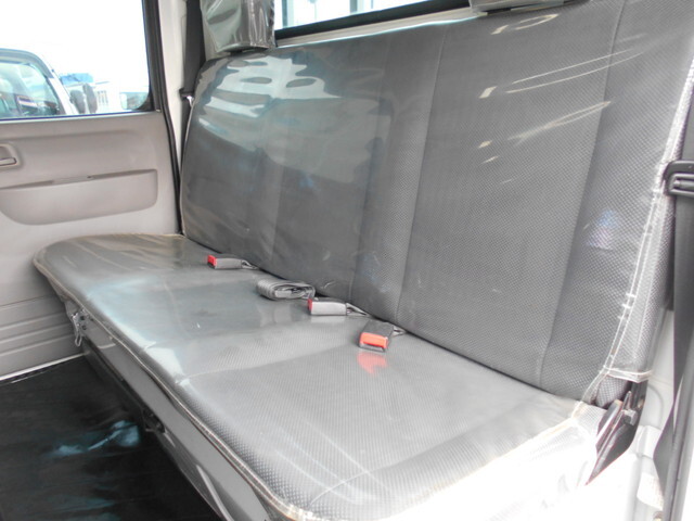 三菱ふそうキャンターダブルキャブ（Wキャブ）小型（2t・3t）[写真23]