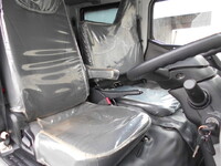 三菱ふそうキャンターダブルキャブ（Wキャブ）小型（2t・3t）[写真26]