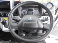 三菱ふそうキャンターダブルキャブ（Wキャブ）小型（2t・3t）[写真29]