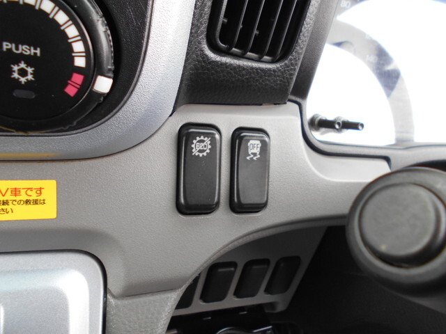 三菱ふそうキャンターダブルキャブ（Wキャブ）小型（2t・3t）[写真31]