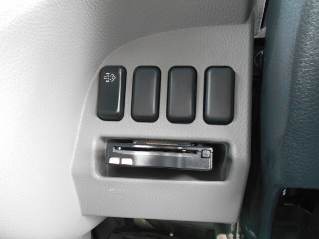 三菱ふそうキャンターダブルキャブ（Wキャブ）小型（2t・3t）[写真32]