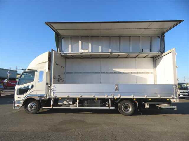 三菱ふそうファイターアルミウイング中型（4t）[写真12]