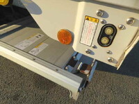 三菱ふそうファイターアルミウイング中型（4t）[写真25]