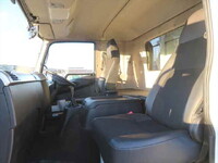 三菱ふそうファイターアルミウイング中型（4t）[写真31]