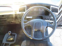 三菱ふそうファイターアルミウイング中型（4t）[写真32]