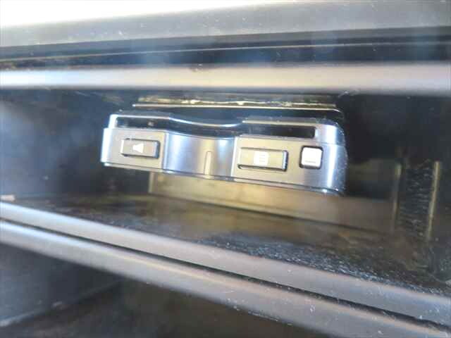 三菱ふそうファイターアルミウイング中型（4t）[写真34]