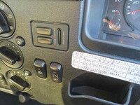 三菱ふそうファイターアルミウイング中型（4t）[写真36]