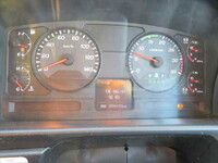 三菱ふそうファイターアルミウイング中型（4t）[写真38]