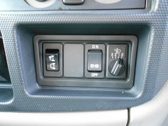 日産アトラスダブルキャブ（Wキャブ）小型（2t・3t）[写真30]