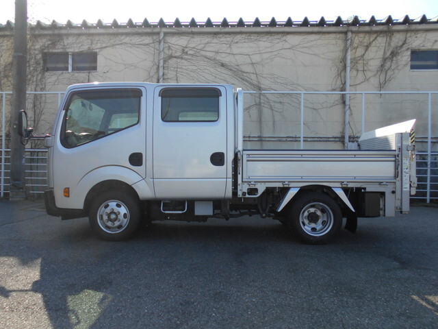 日産アトラスダブルキャブ（Wキャブ）小型（2t・3t）[写真06]